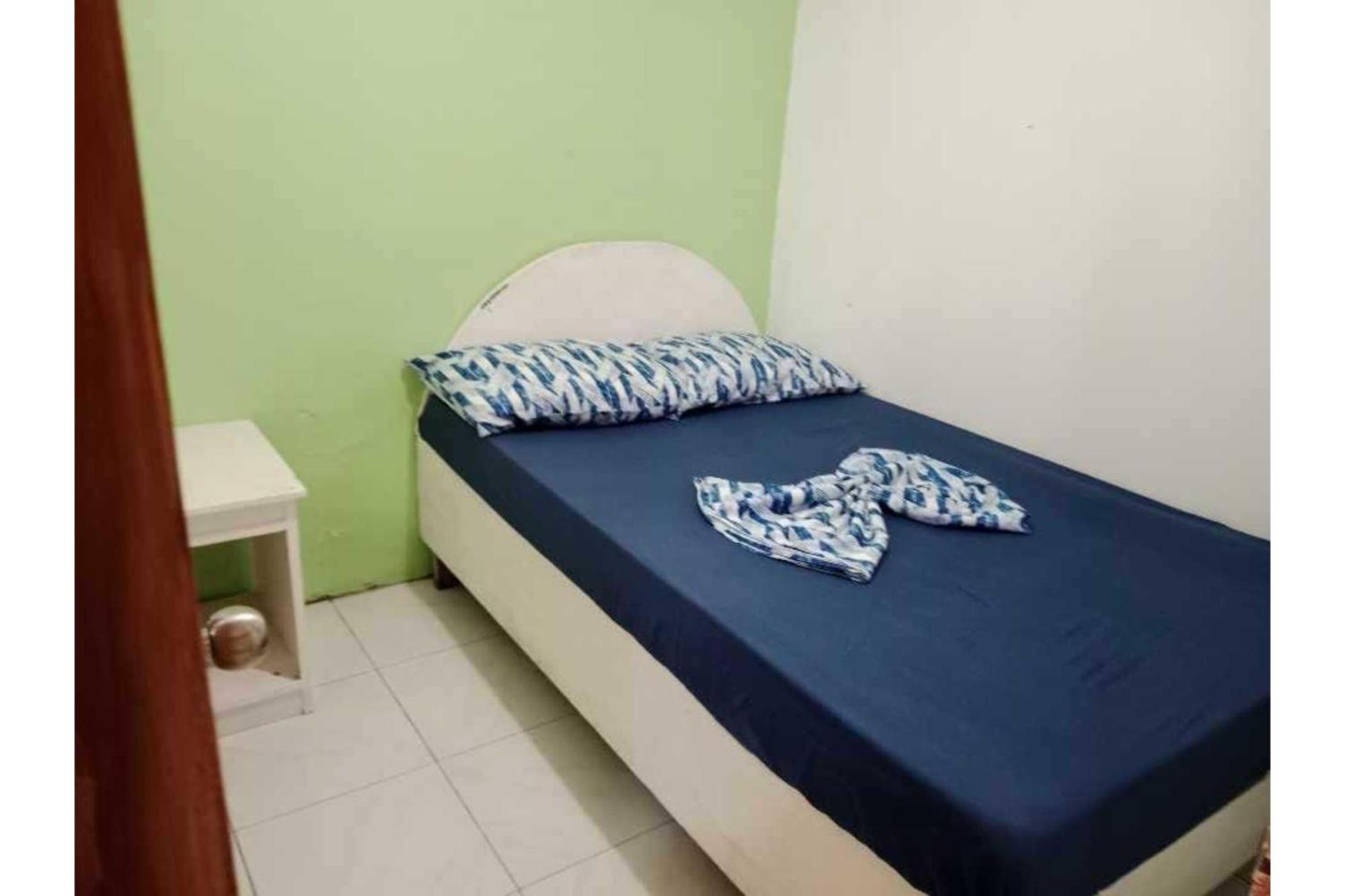 Oyo 1048 Jomckayl Apartelle Naga  Exterior photo